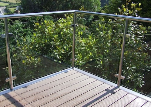 balcones de cristal y aluminio modernos