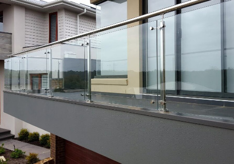 balcones de vidrio y aluminio 